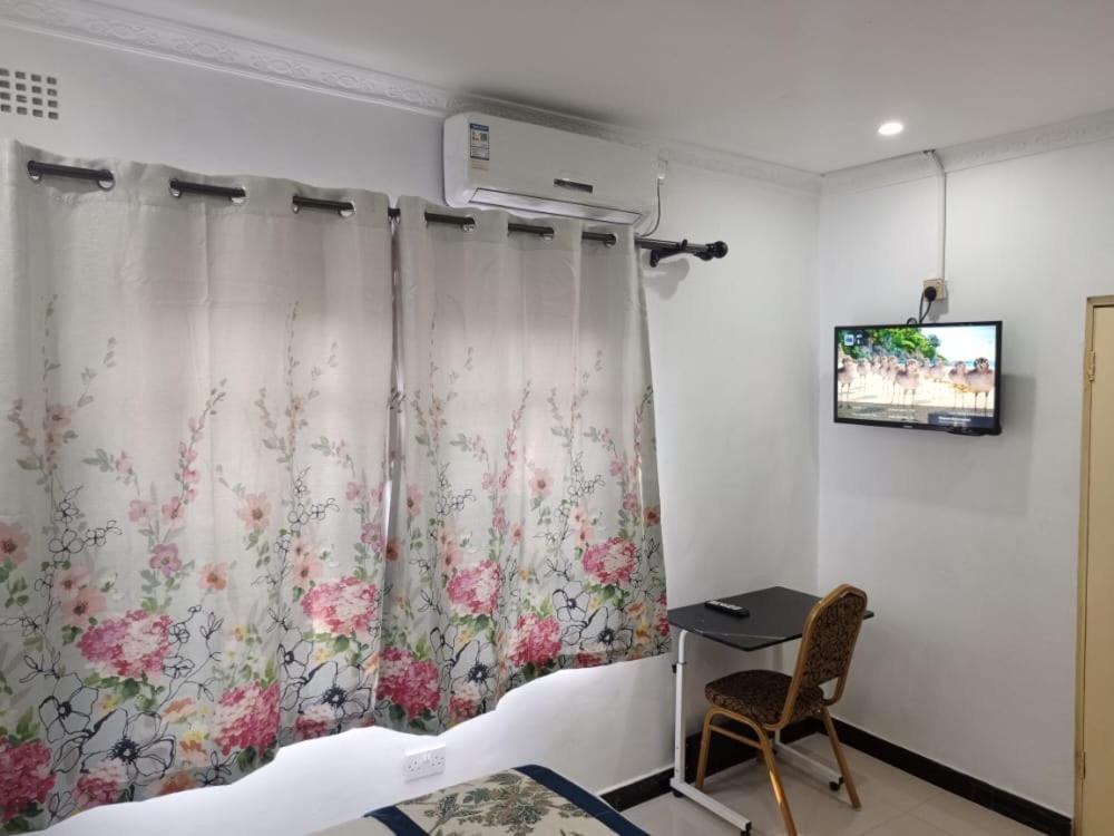 Matt Bed And Breakfast Lilongwe Esterno foto